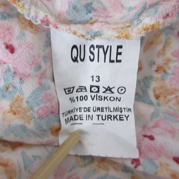 Tween Girls Skort Skater Style Skirt w/Built In Shorts Size XS Pink Multi Floral - Picture 8 of 8